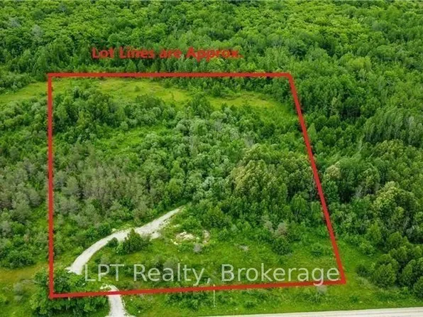 150 Lindsay St #40, South Bruce Peninsula, ON N0H 2G0