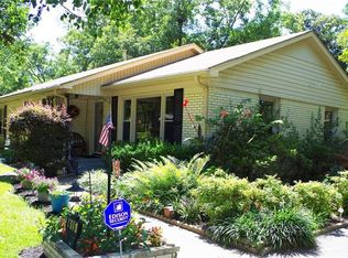 915 Sycamore St, Mineola, TX 75773