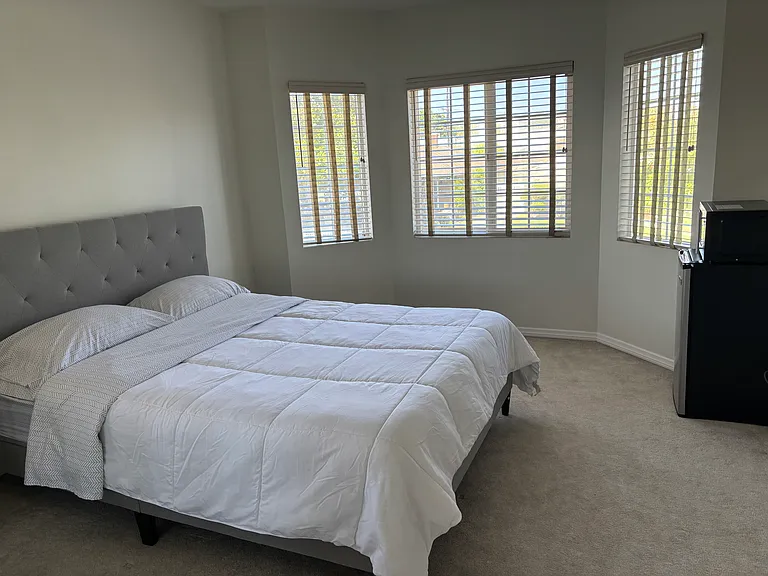 7939 Denrock Ave — Photo 8