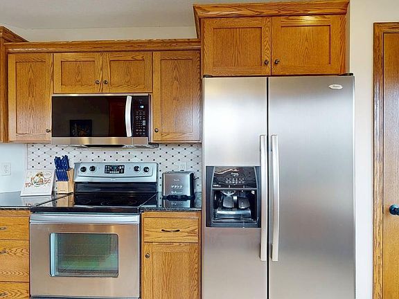 5th image of 5209 55th Ave NW