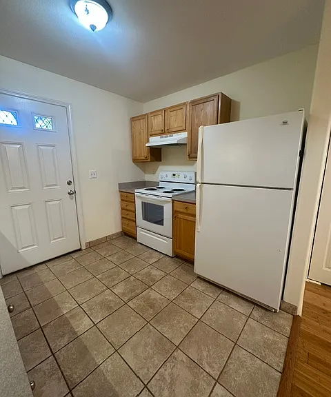 45 Stephen Ln #814 — Photo 5