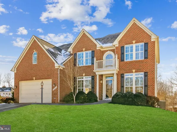 5005 Halley Farm Ct, Alexandria, VA 22309