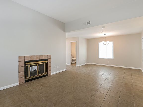 5th image of 526 Dutchman Ave