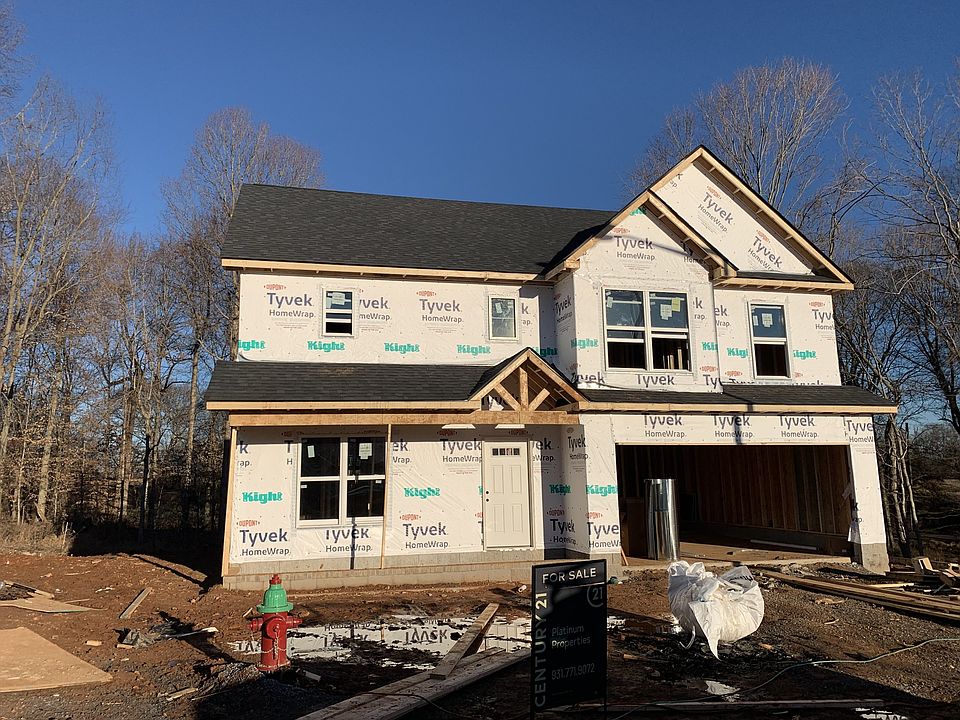 1st image of 71 Eagles Pass