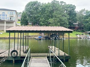 324 Kaufman Rd, Hot Springs, AR 71913