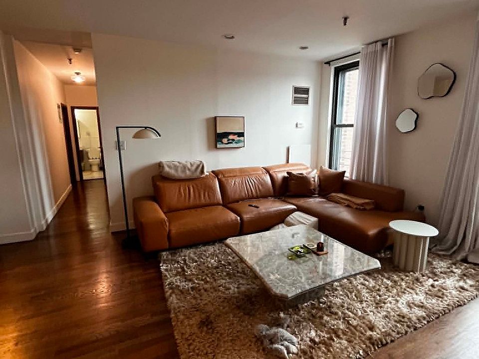 1st image of 1 Tiffany Pl APT 4A