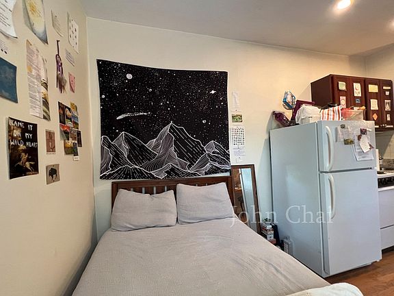 5th image of 49 S Huntington Ave APT 204
