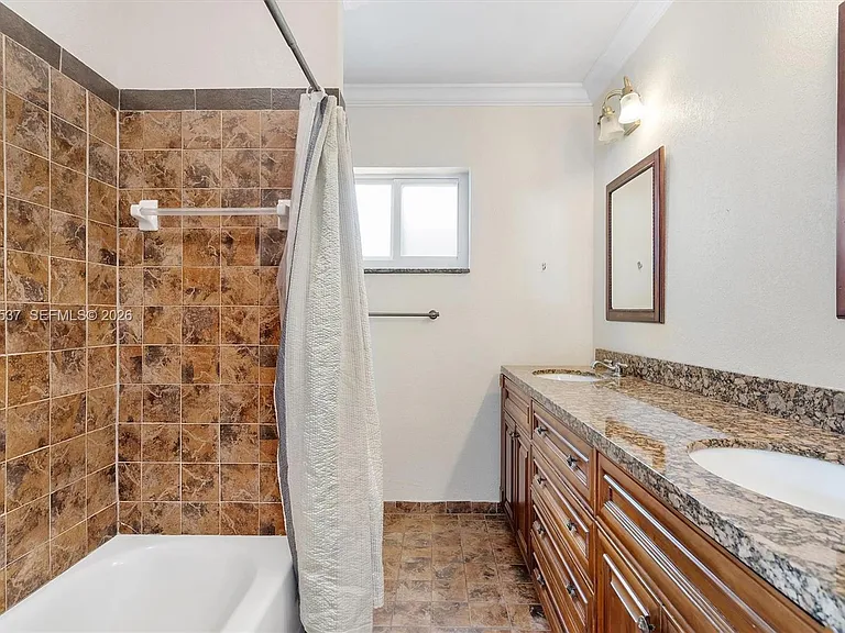 13241 SW 99th Ct — Photo 38
