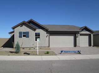 321 Laughing Hill Dr, Clarkdale, AZ 86324