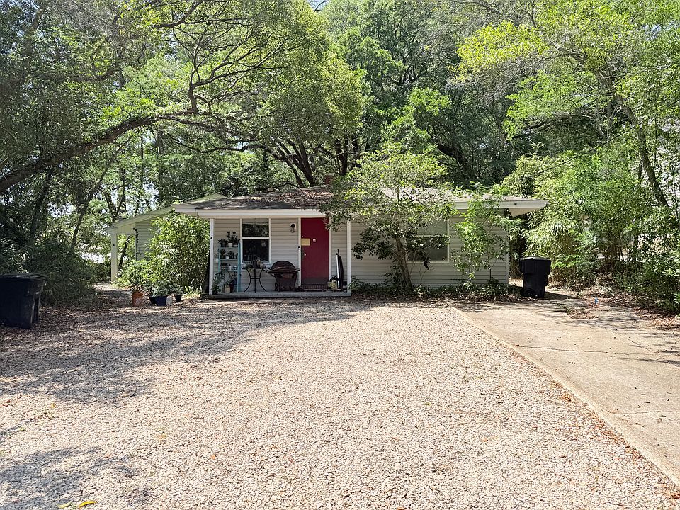 1st image of 812 Buena Vista Dr