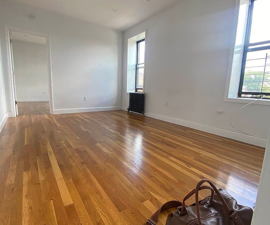 1st image of 501 Hancock St #34