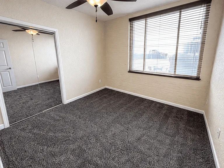 159 W Pearl St #402 — Photo 7