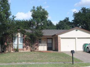 6028 Marigold Dr, Watauga, TX 76148