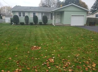 4154 Birchwood Dr S, Liverpool, NY 13090