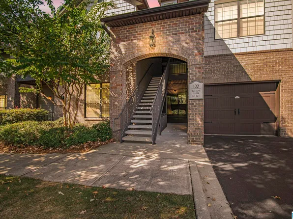 111 Riverhaven Pl #111, Birmingham, AL 35244