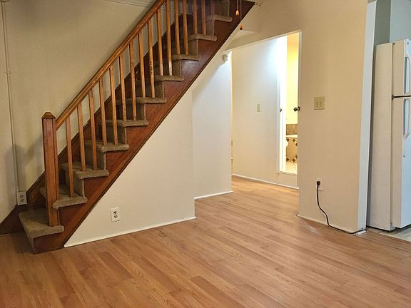 3rd image of 3503 Sollers Point Rd