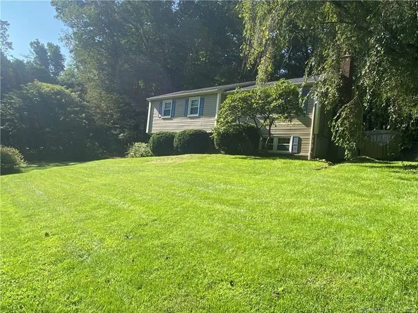 452 Route 32, Franklin, CT 06254