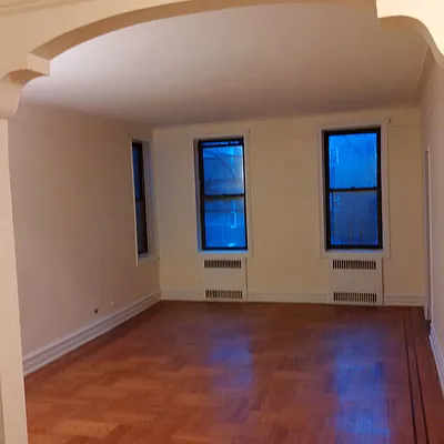 Rented by Chartwell Forest Hills Realty | media 2