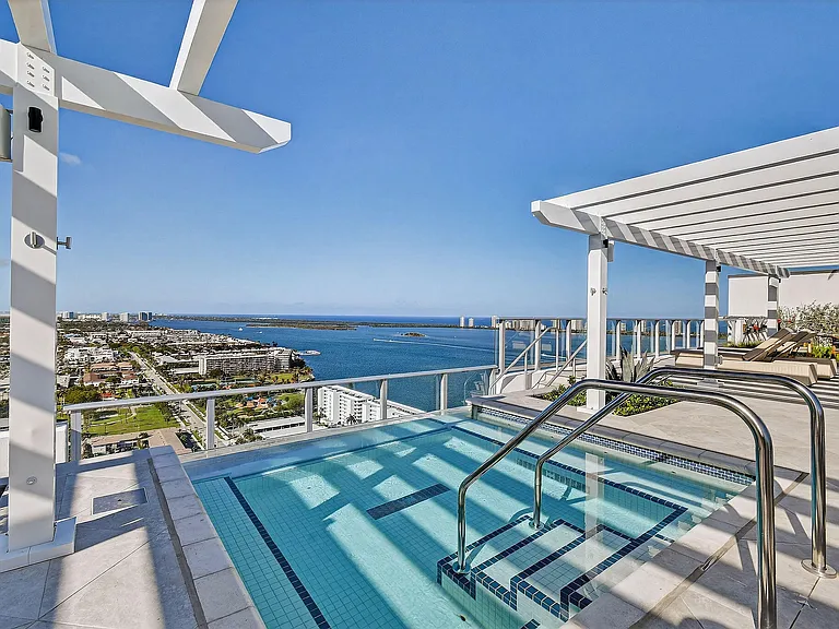 220 Lake Shore Dr #715 — Photo 37