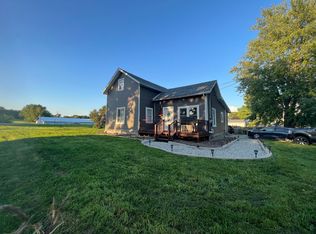115 N Harrison St, Atwood, IN 46502