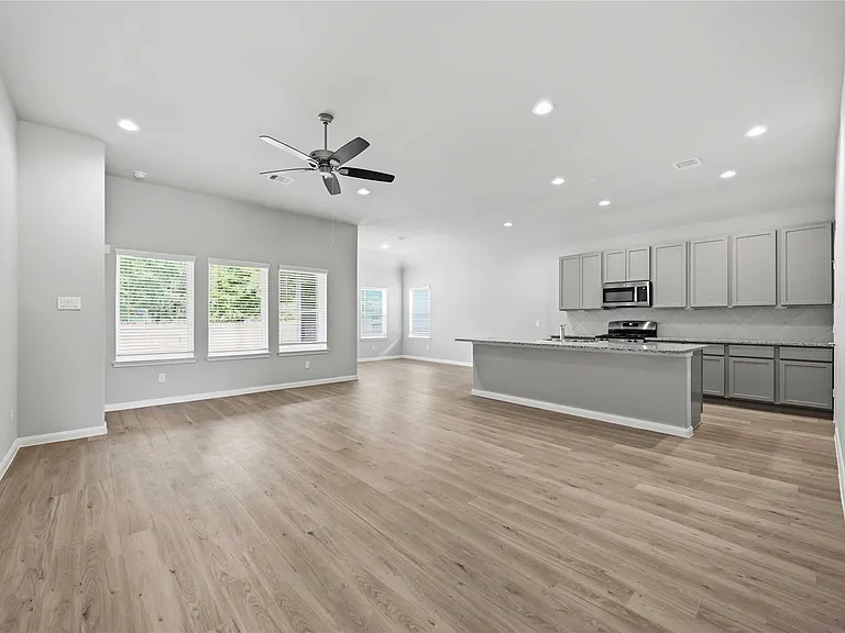3919 Sugardale St — Photo 6