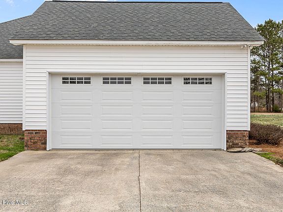 4th image of 2741 Beddard Road