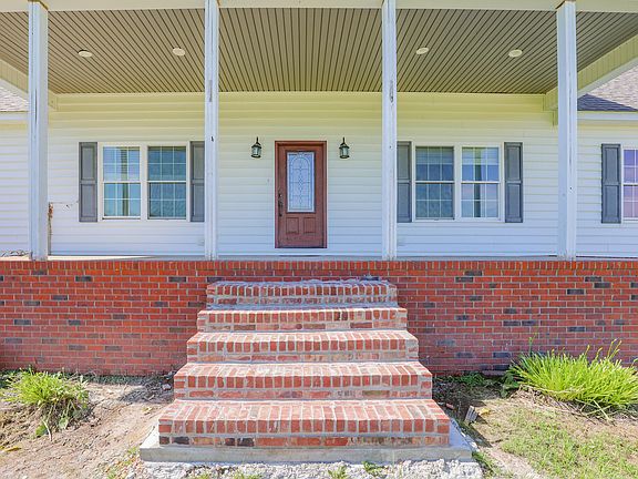 5th image of 445 Lydon Rd