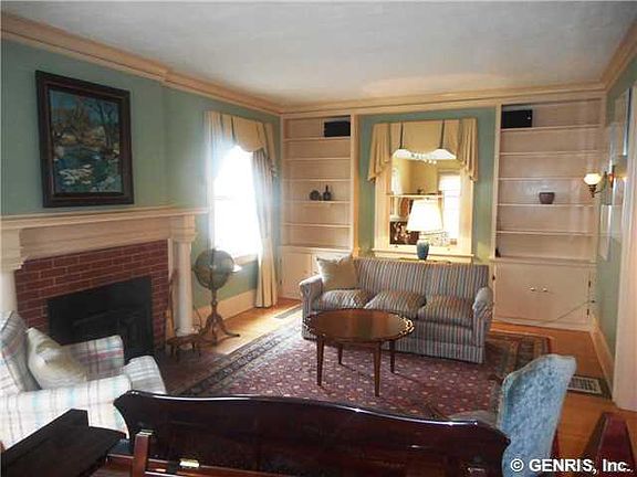 4th image of 73 W Church St