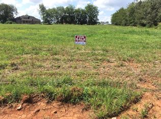 815 Emma Ln, Bowling Green, KY 42101