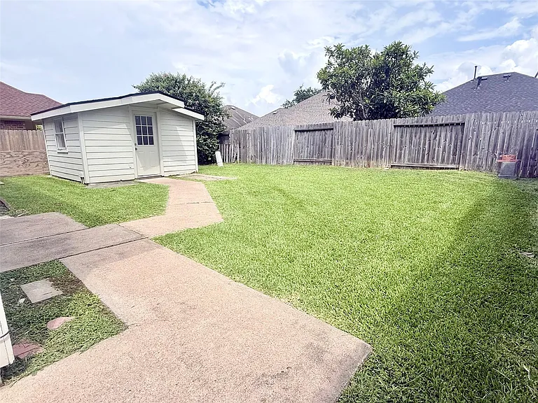 6530 Signal Point Ln — Photo 28