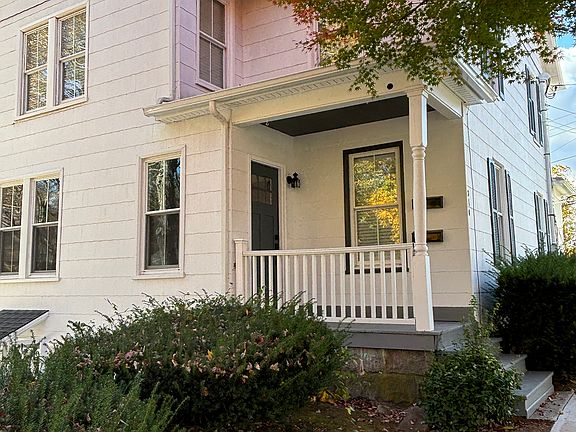 210 Echo Lake Road
Front Porch