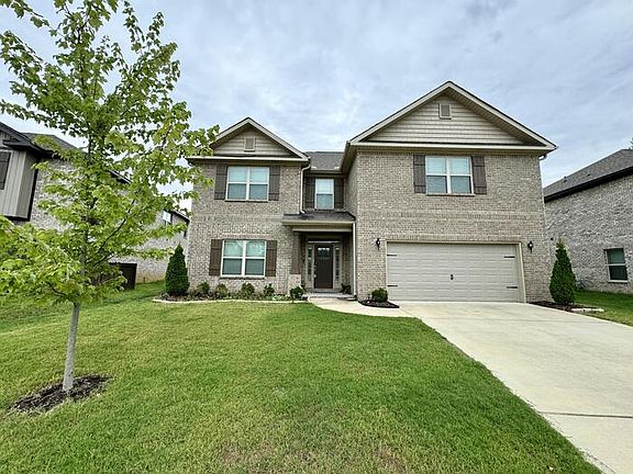 2nd image of 154 Kingswood Dr