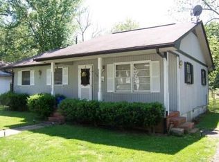 303 Spring St, Hendersonville, NC 28739