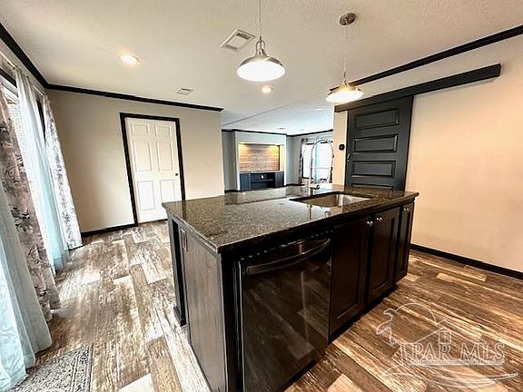 5th image of 4625 Thoroughbred Dr
