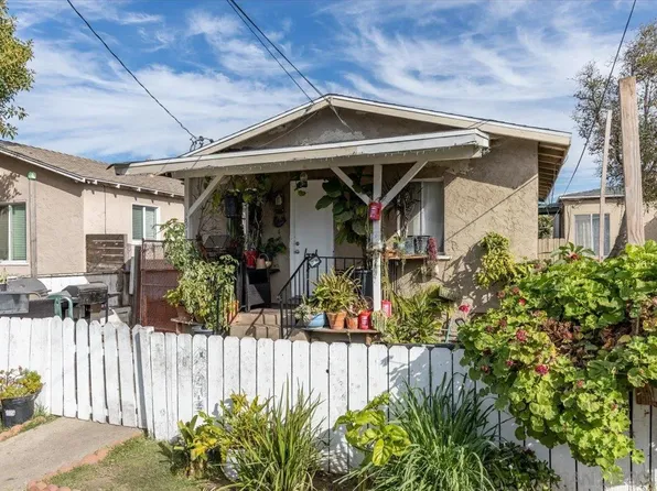 631-33 S Gregory St, San Diego, CA 92113