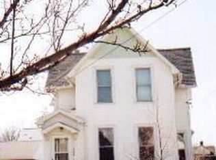 725 Perry St, Sandusky, OH 44870