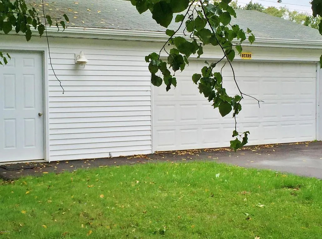 1218 Mohawk Lane — Photo 3