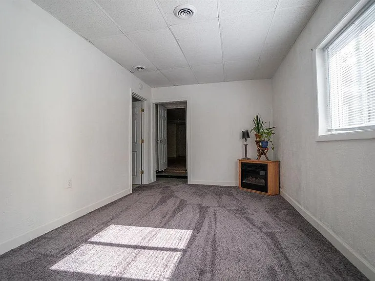 1802 Evans Ave #B — Photo 9