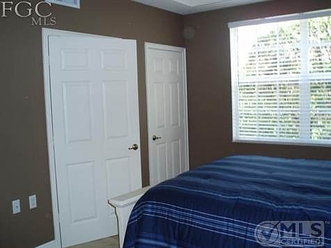 4th image of 1524 SW 50th St APT 103