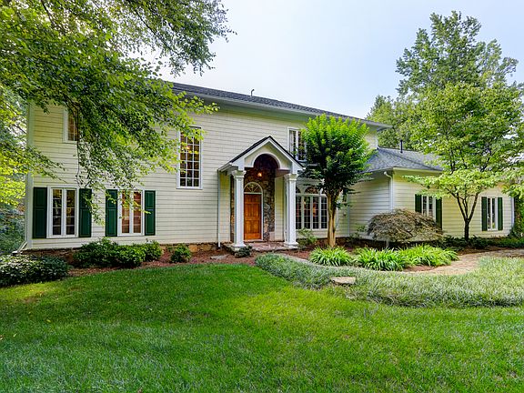 2nd image of 7727 Cherokee Springs Way