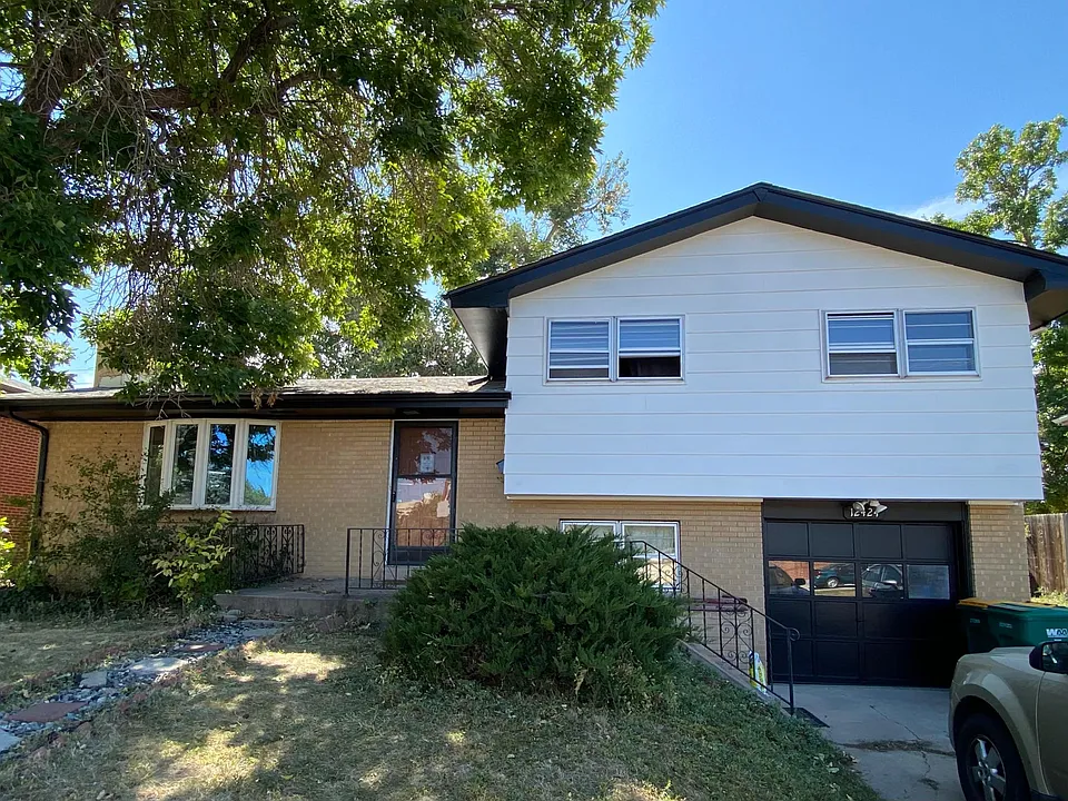 12424 E 13th Pl