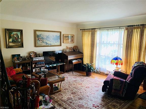 5th image of 1892 Braeburn Park Dr