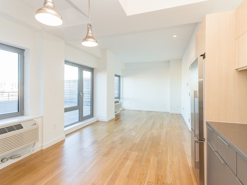 1st image of 500 Sterling Pl APT 7I