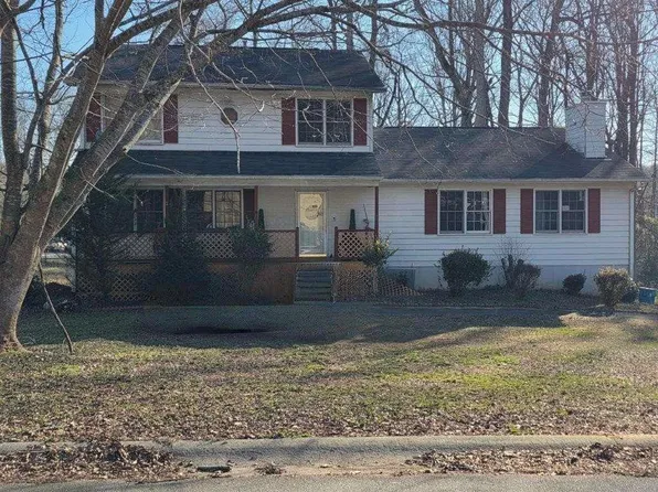 125 Bob White Dr, Stockbridge, GA 30281