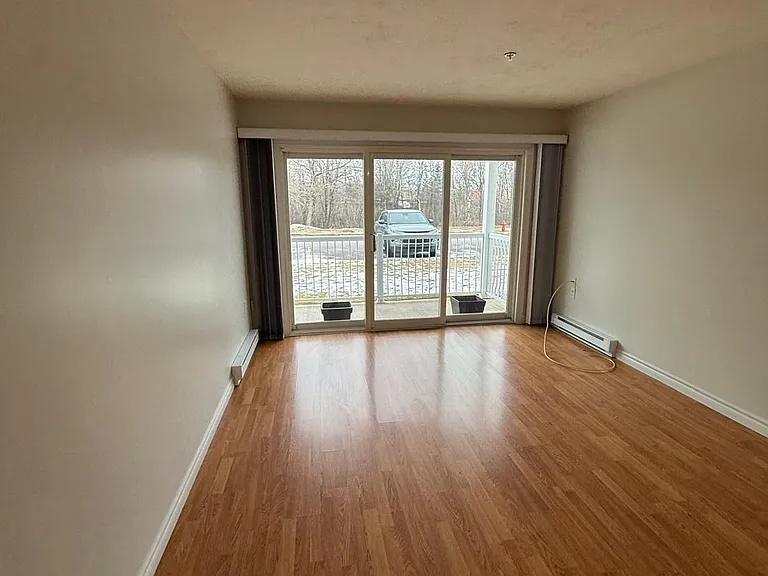 230 Mapleton Rd — Photo 14