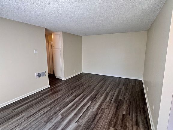 4th image of 3781 Green Ave APT 2