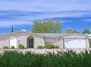 6605 La Cadena Dr, El Paso, TX 79912