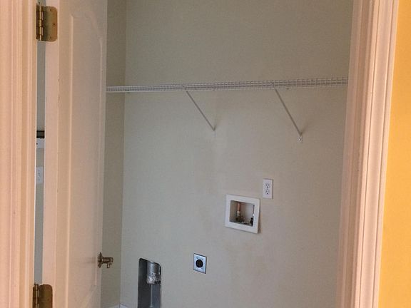 5th image of 1801 E Willow Branch Ln
