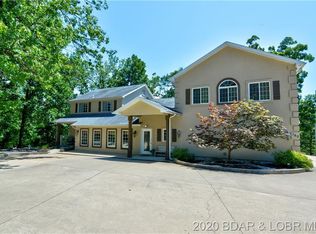 160 Frudeger Rd, Lake Ozark, MO 65049