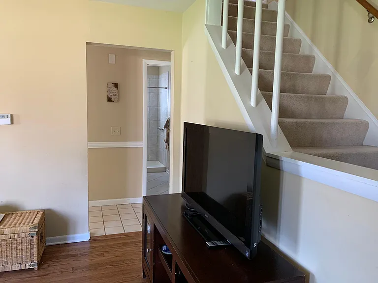 43 E Jackson St — Photo 9